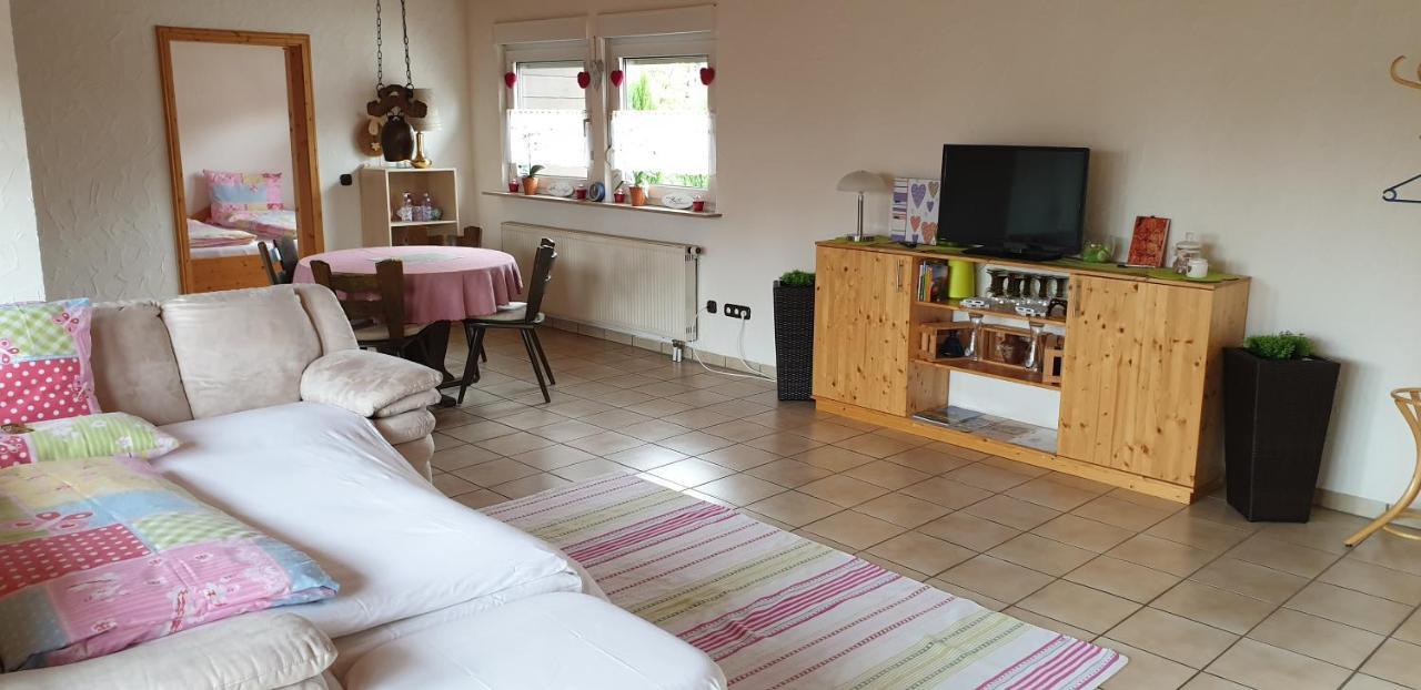 Ferienwohnung Weingut Leis Oestrich-Winkel Exterior foto