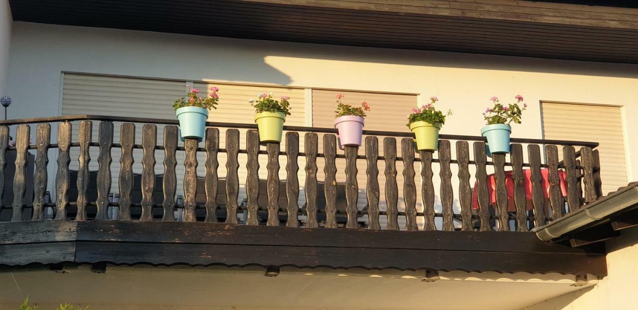 Ferienwohnung Weingut Leis Oestrich-Winkel Exterior foto